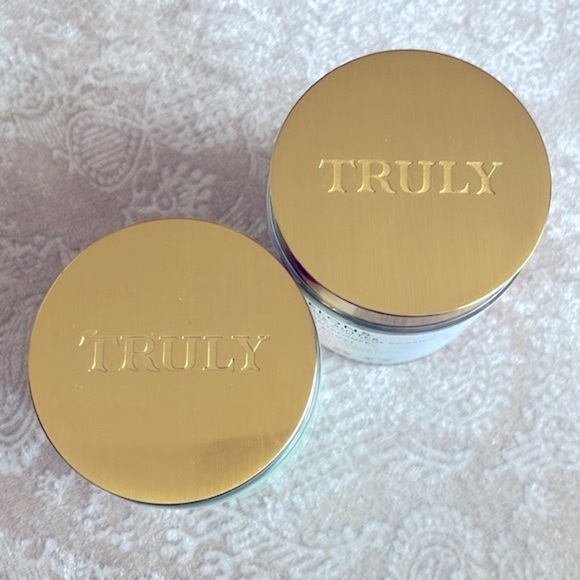 Brand New Set of 2 Truly Nice Melons Whipped Boob Butter Smooth Taut Moisturizer - Picture 2 of 11